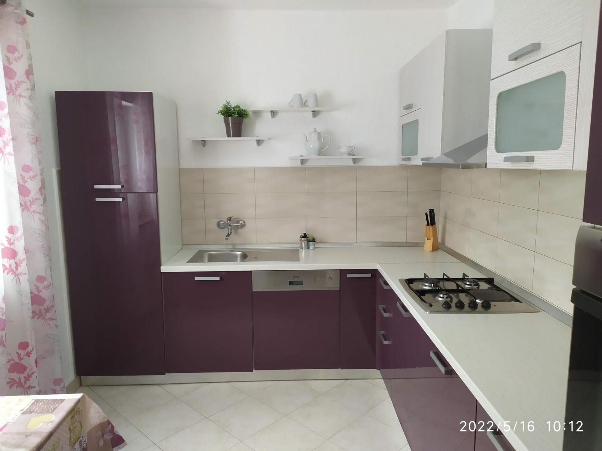 Apartments And Room Suza セニ エクステリア 写真
